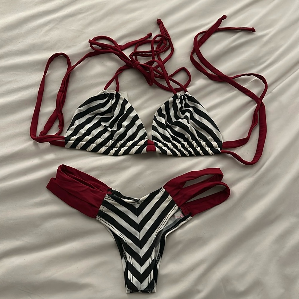 Girlfriends bikinis bikini